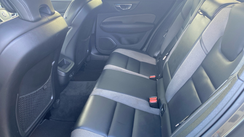 Volvo V60 2.0 B3P R DESIGN 5dr Auto [7 speed] Petrol Estate